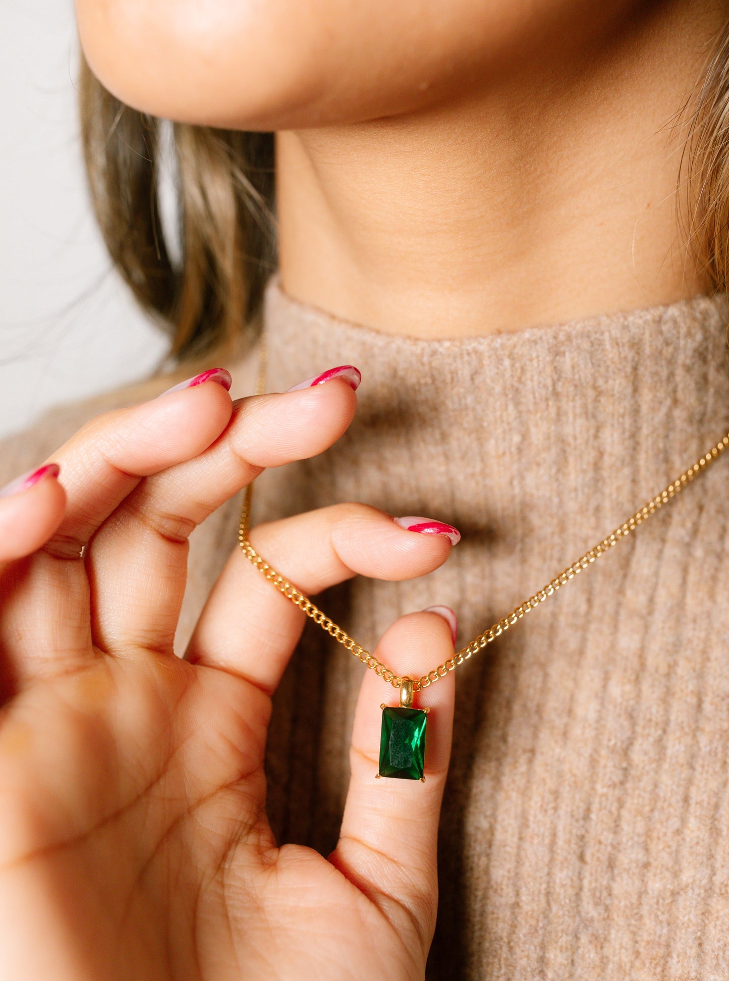 Emerald Pendant Necklace